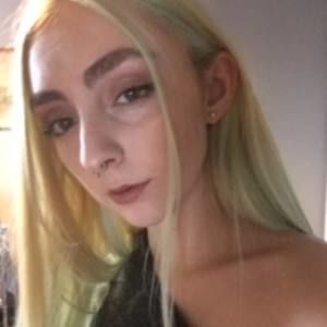 Meet your Posher, Isabella